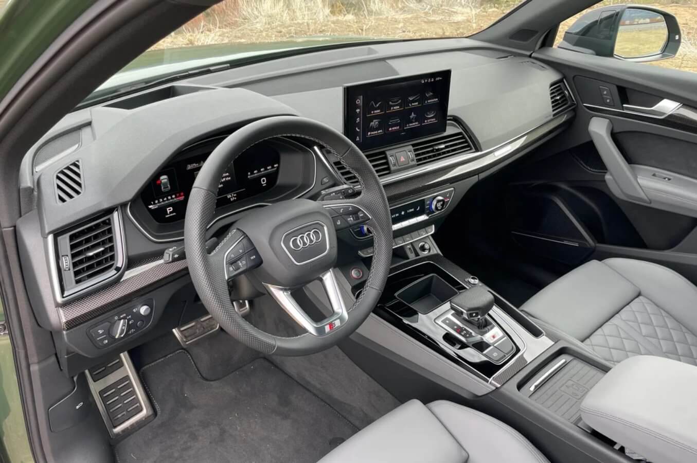 2022 Audi SQ5 Sportback Interior