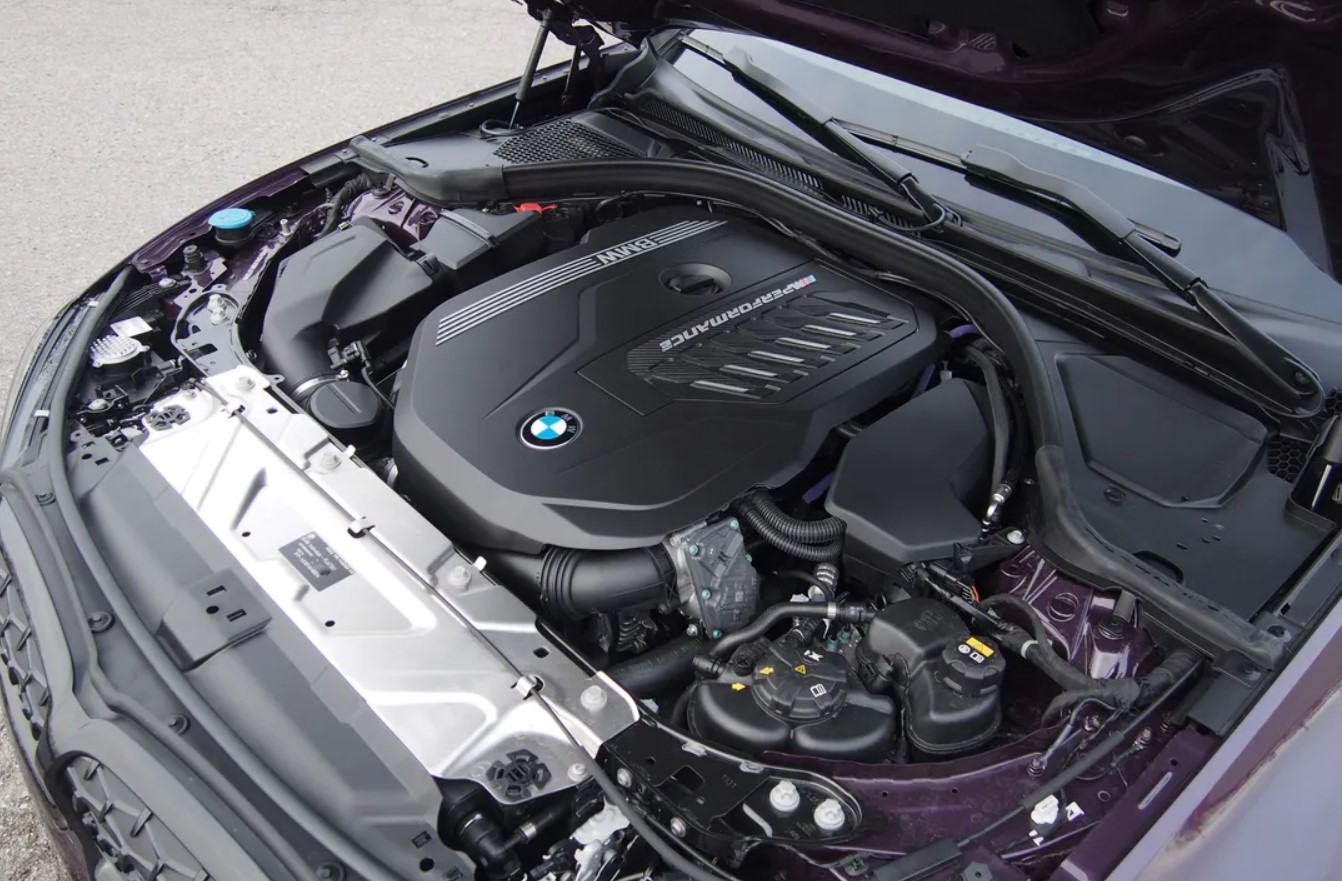 2023 BMW M340i Engine