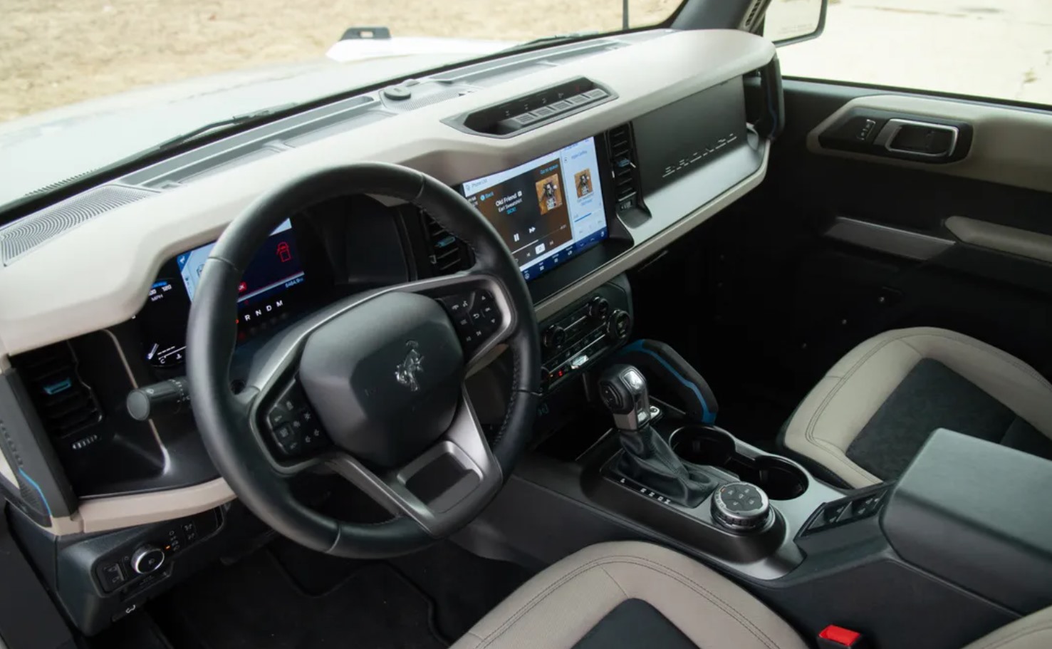 2023 Ford Bronco Wildtrak Interior