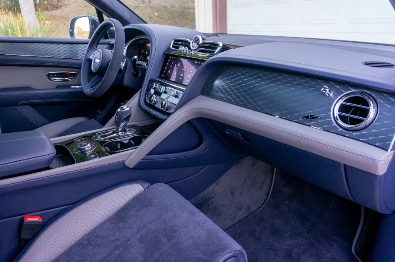 2023 Bentley Bentayga S Interior