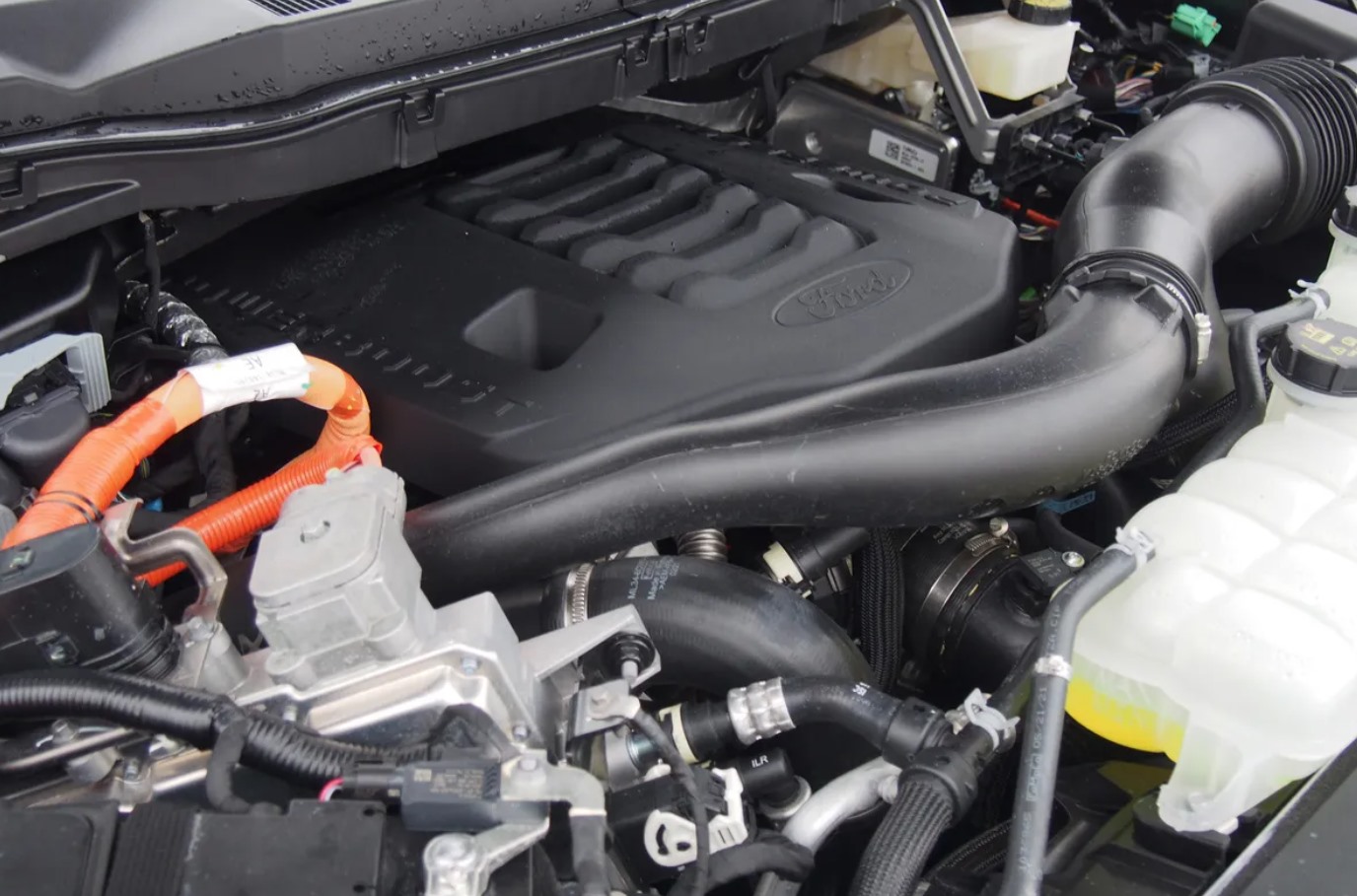 2023 Ford F-150 PowerBoost Hybrid Engine