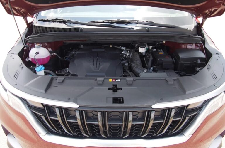 2023 Kia Carnival Configurations New Minivan With New Logo Inside