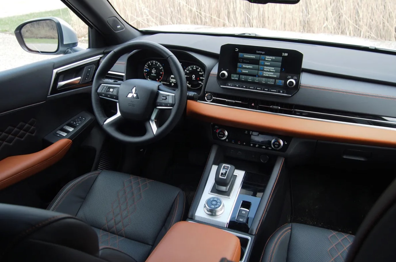 2023 Mitsubishi Outlander Configurations The Interior Is Absolutely