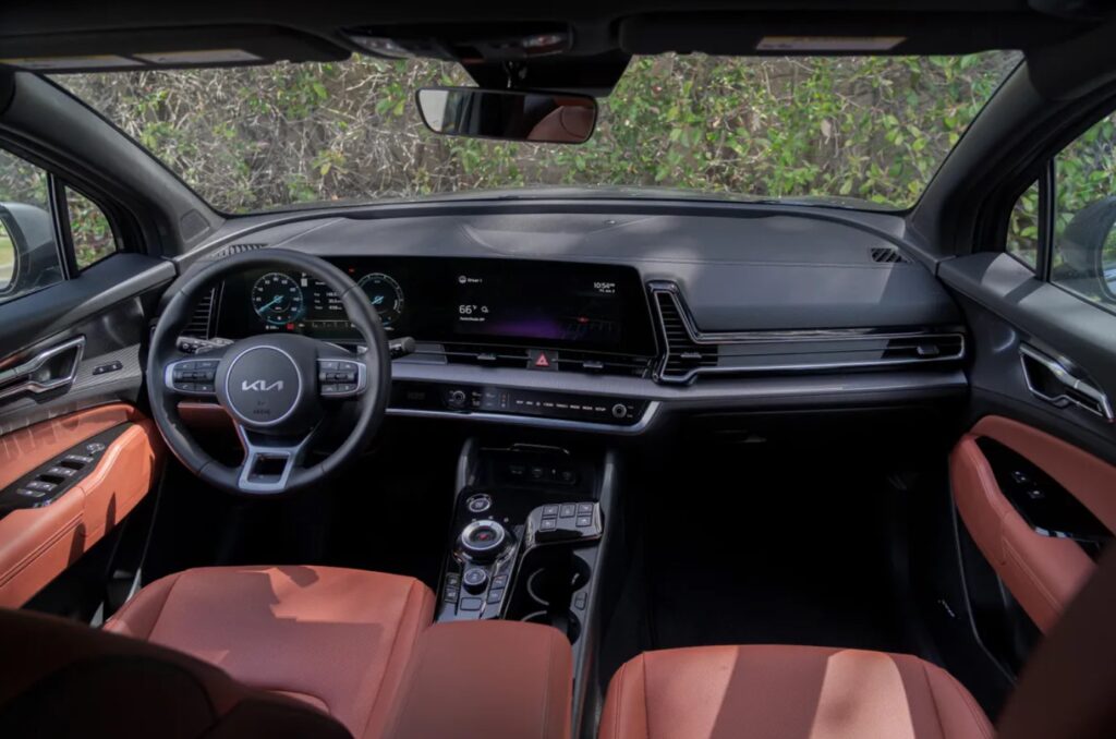 2024 Kia Sportage Hybrid Interior 1 1024x678 