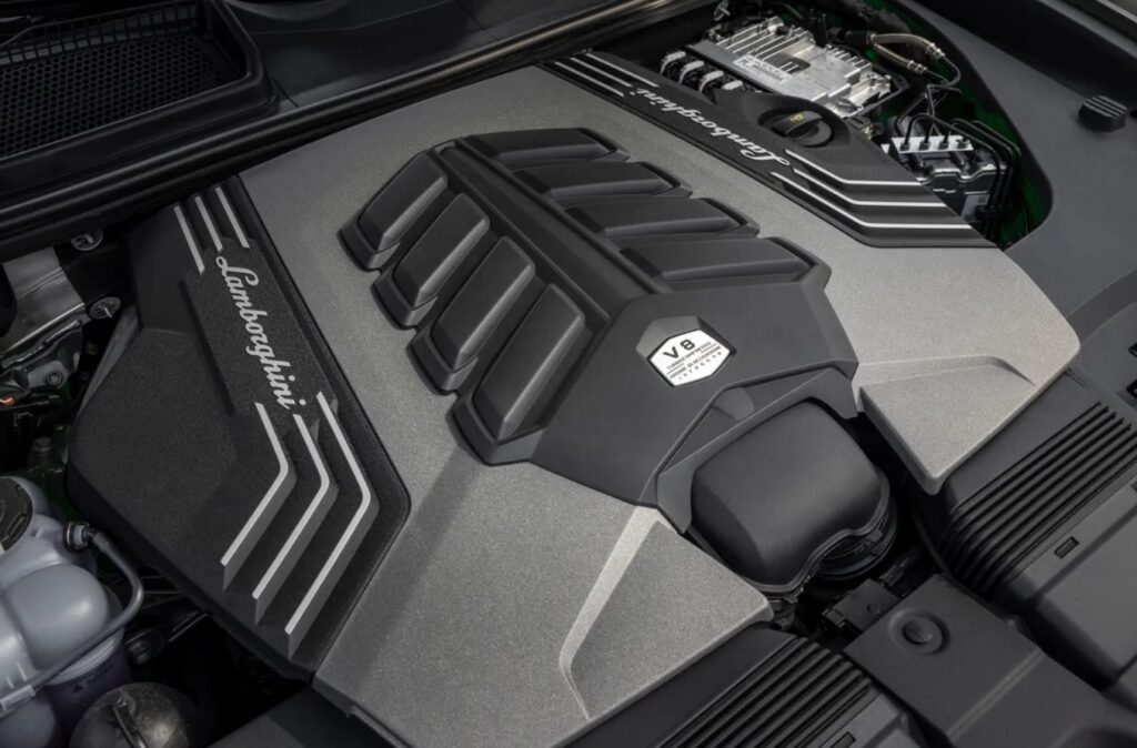 2024 Urus Specs You Can Fling It Around In The Dirt