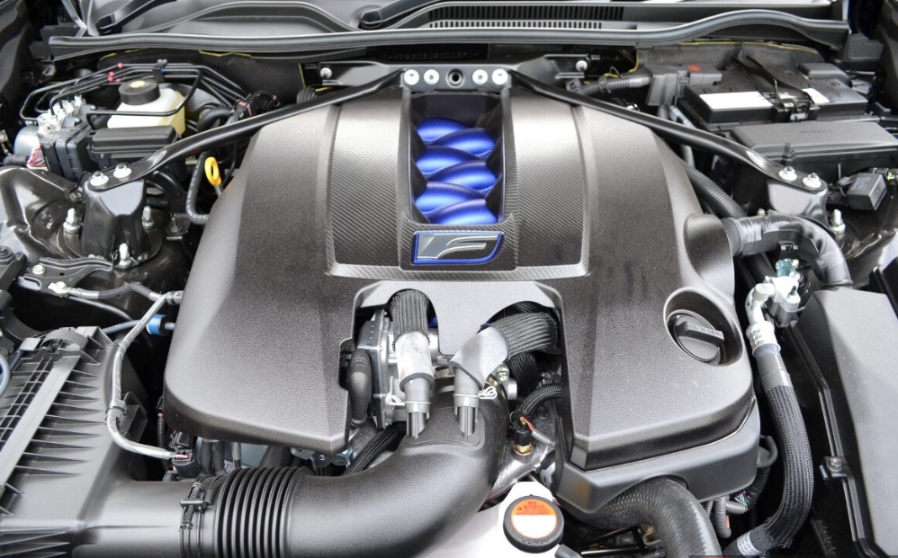 2025 Lexus RC Engine