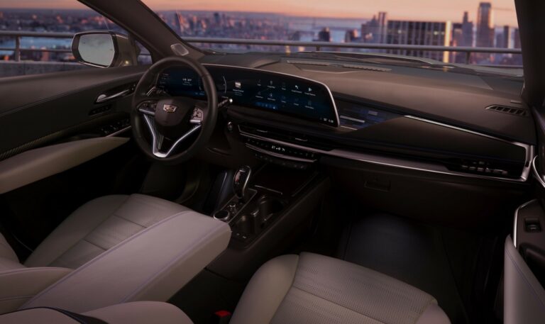 2025 Cadillac XT4 Release Date: Sophistication and Performance - Inside