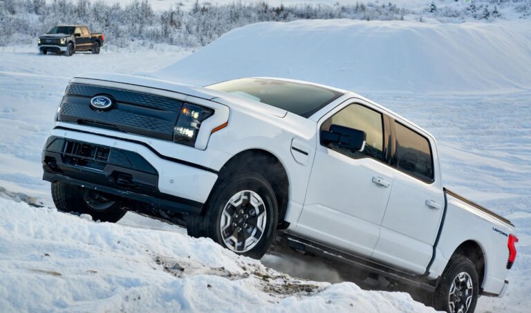 2025 Ford F-150 Lightning Release Date: Electrifying the Road - Inside