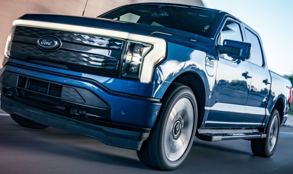 2025 Ford F-150 Lightning Towing Capacity: EV Charges Ahead - Inside 