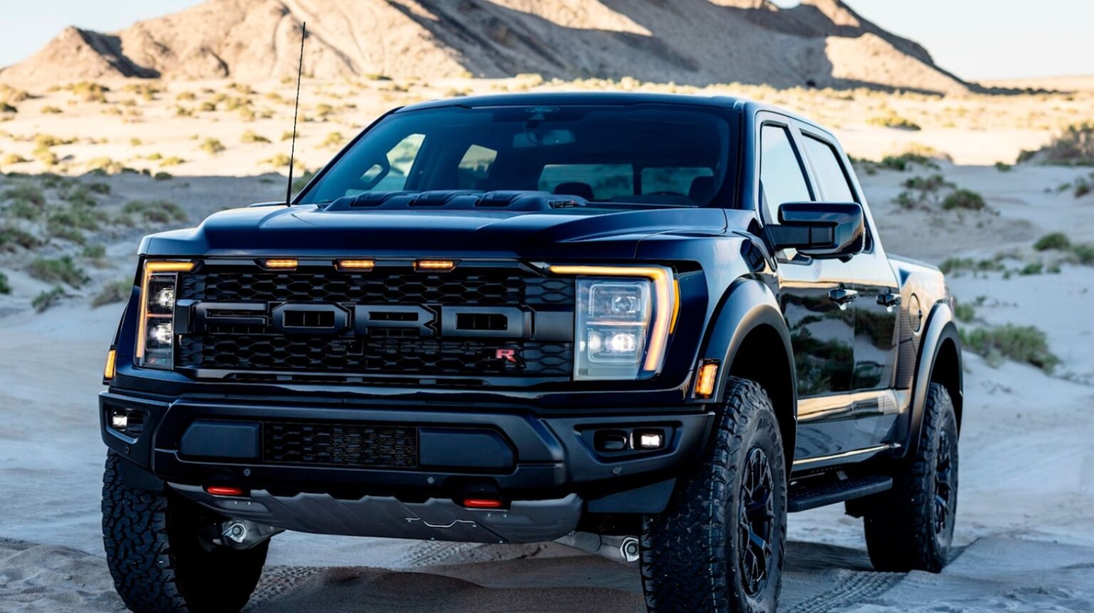 2025 Ford F150 Raptor Specs Redefines OffRoad Dominance Inside The