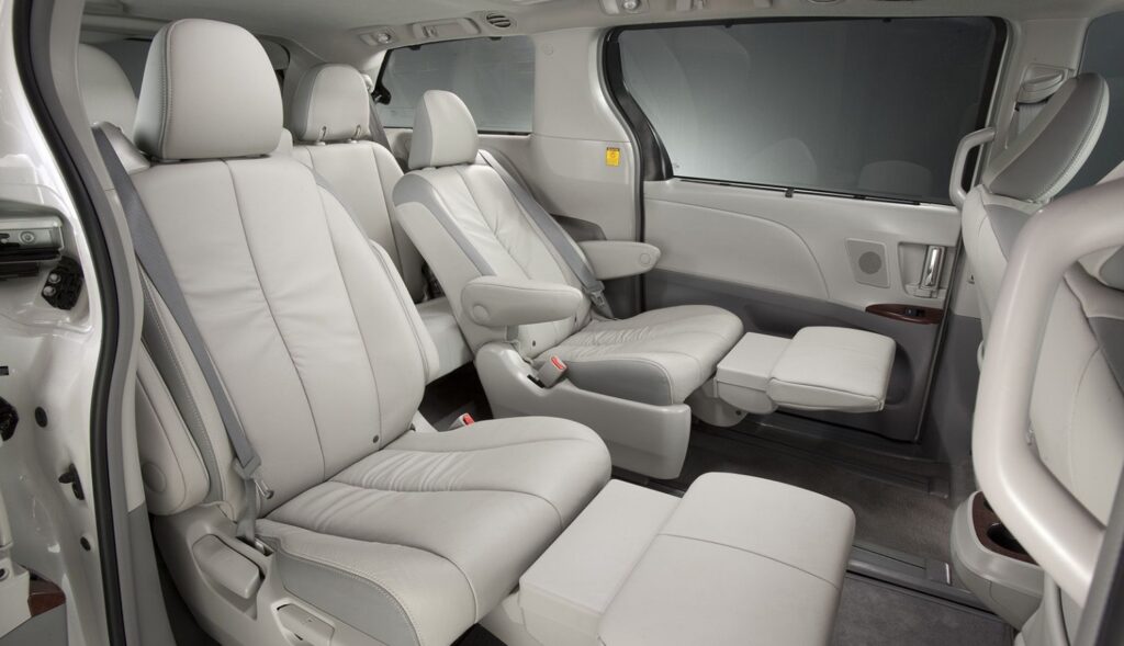 Sienna 2025 Interior