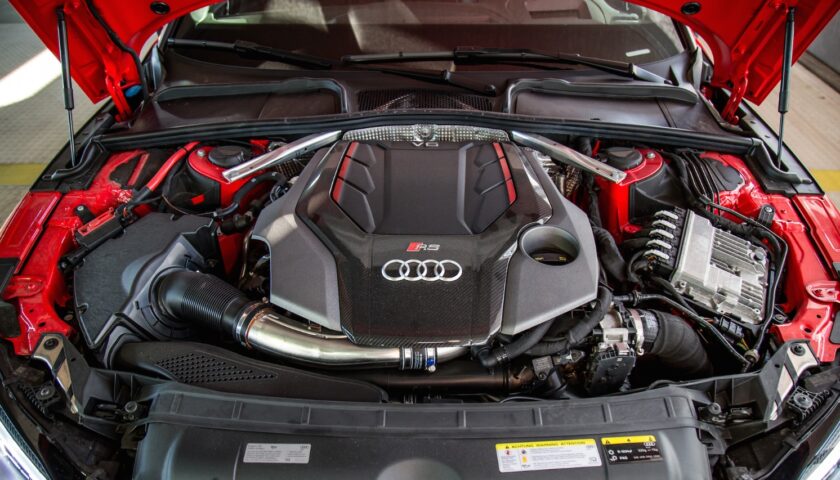 2025 Audi RS5 Convertible Specs