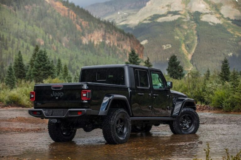 2026 Jeep Gladiator Price, Specs, Configurations Inside The Hood