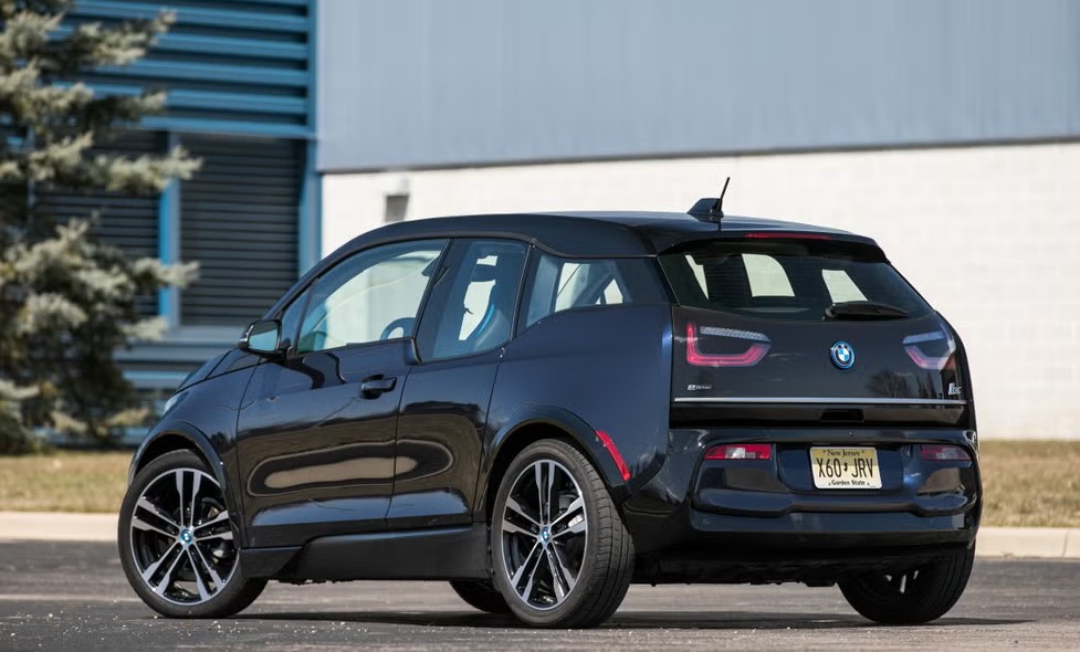 2026 BMW i3 Specs, Price, Fuel Economy Inside The Hood