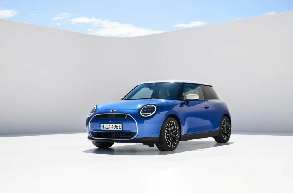  New 2026 Mini Cooper SE Redesign, Specs, Features - Inside The Hood 