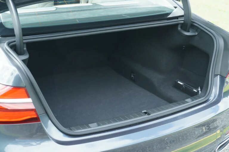 2026 Bmw 7 Series Features Specs Redesign Inside The Hood