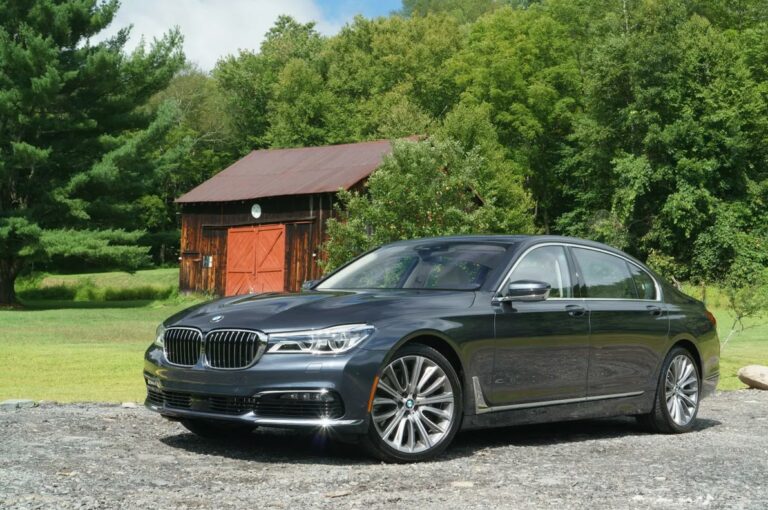 2026 Bmw 7 Series Features Specs Redesign Inside The Hood
