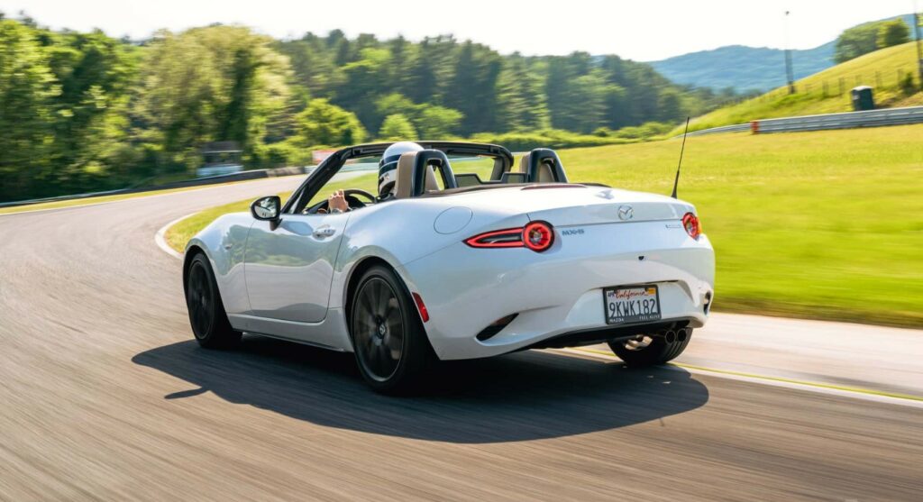 2027-mazda-mx-5-miata-redesign-specs-features-inside-the-hood