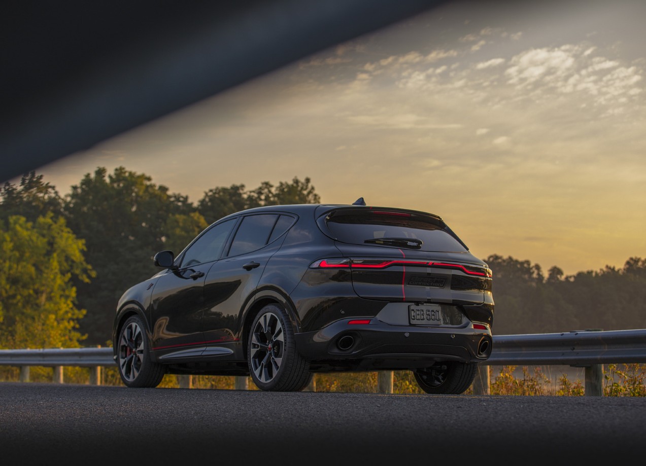 2027 Dodge Hornet GT GLH Price