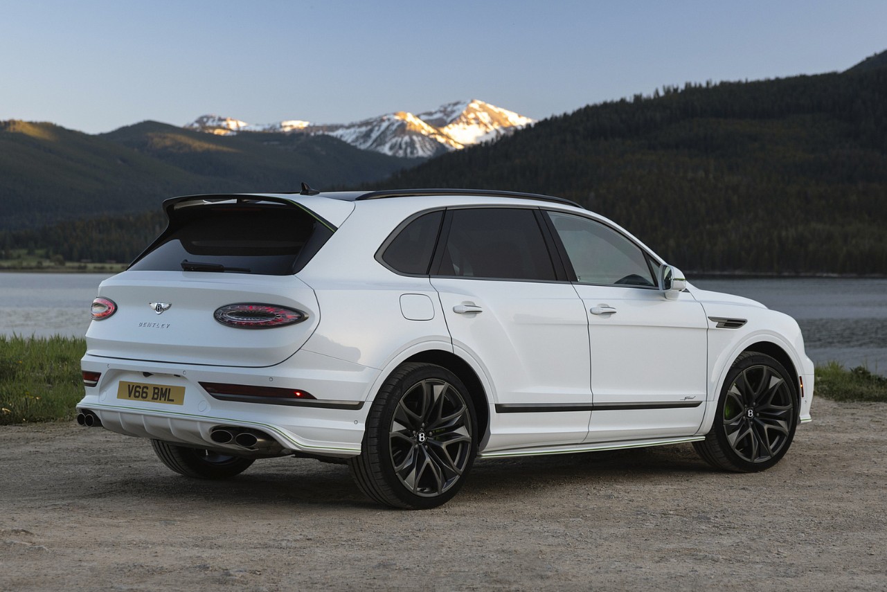 2026 Bentley Bentayga Speed Dimensions