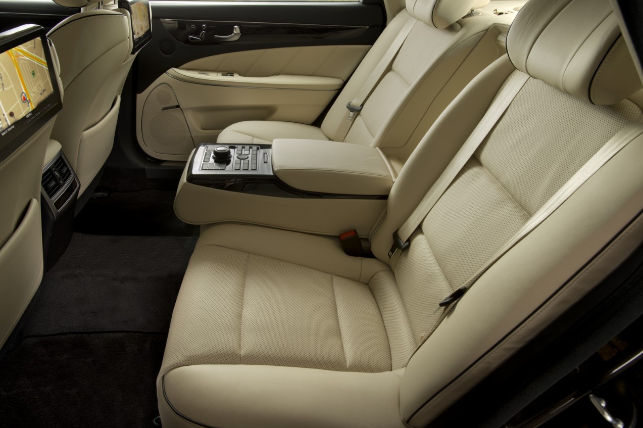 2027 Hyundai Equus Configurations