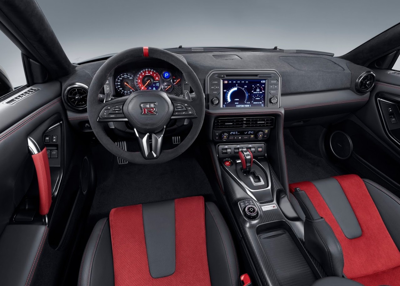 2027 Nissan GT-R Interior