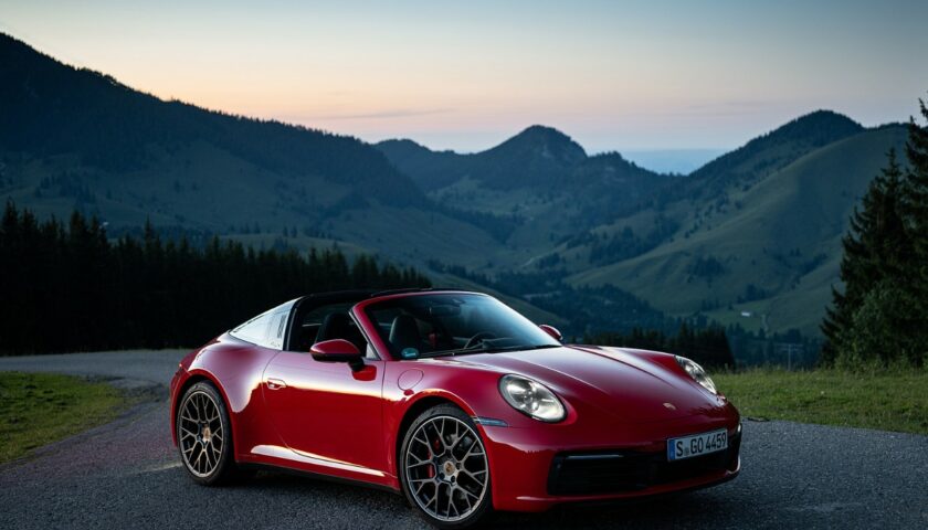 2026 Porsche 911 Targa Release Date