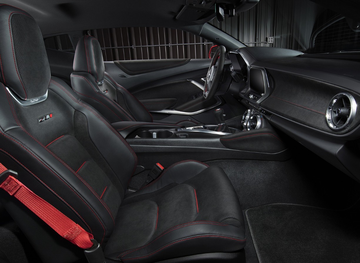2027 Chevrolet Camaro ZL1 Interior