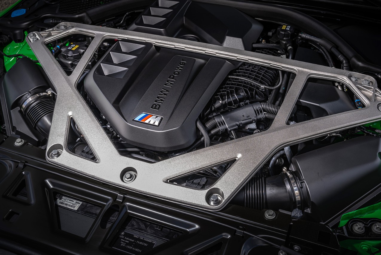 2027 BMW M3 CS Specs