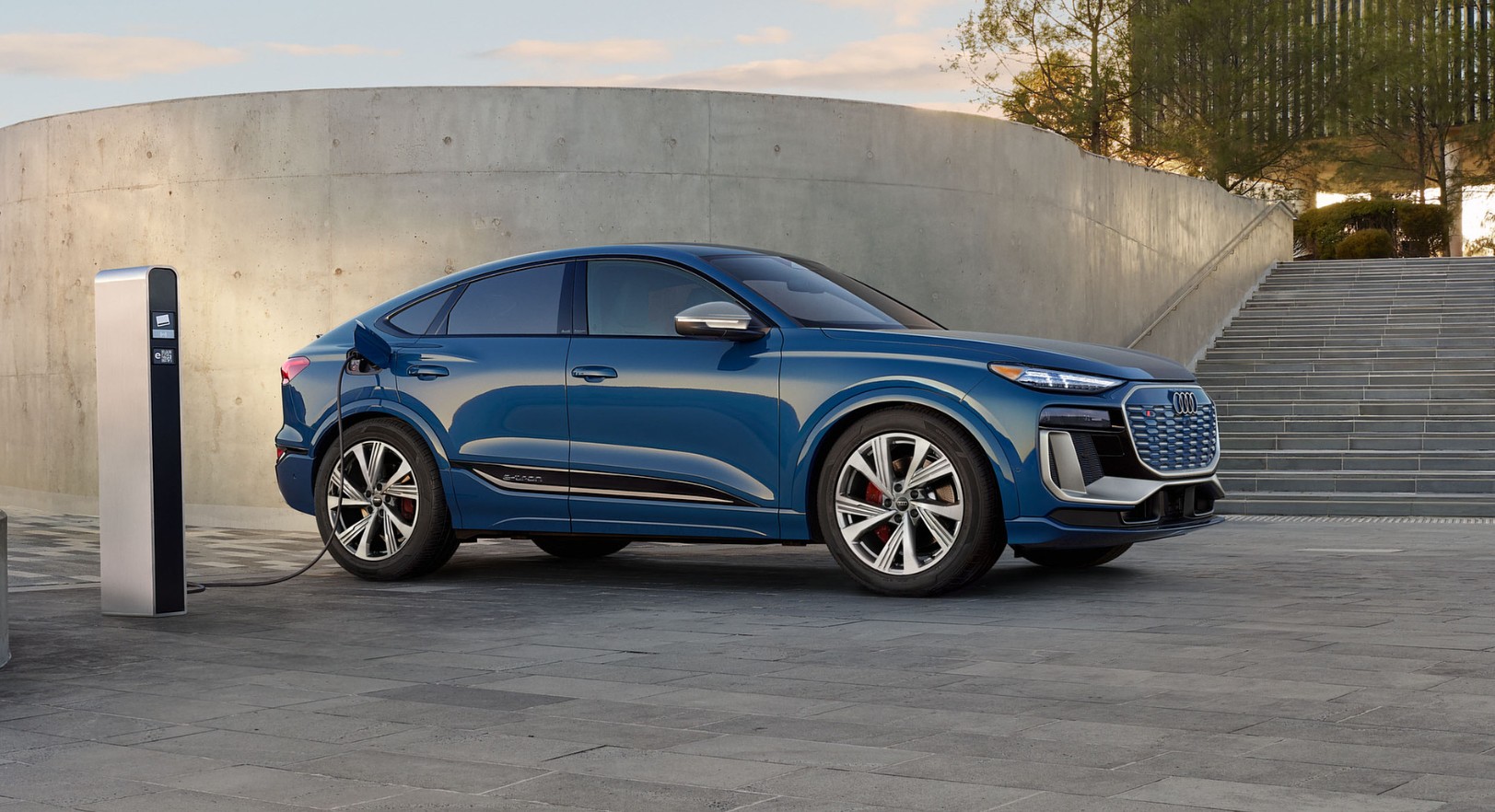 2027 Audi SQ6 Sportback e-tron Price