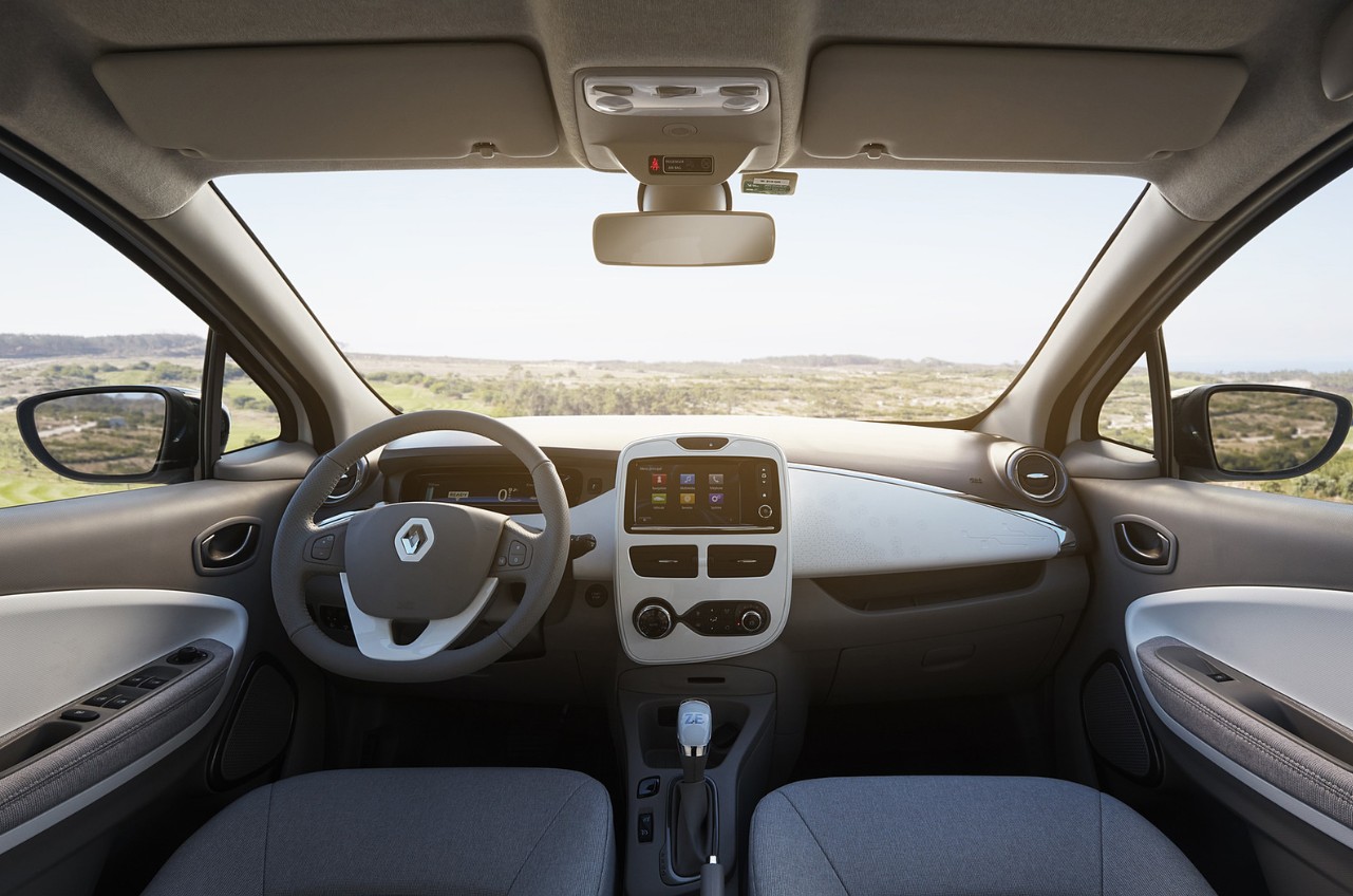 2027 Renault ZOE Interior