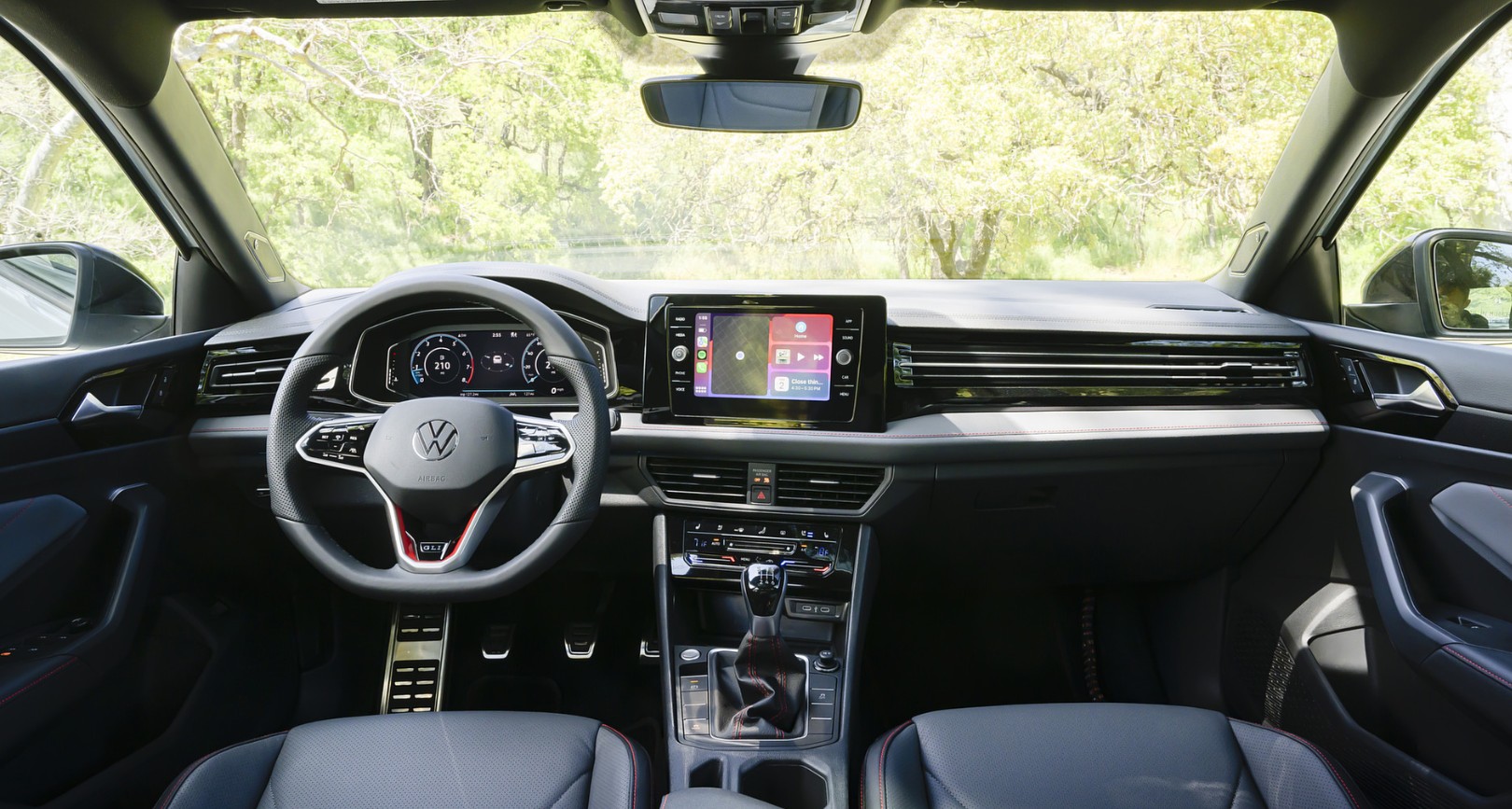 2027 Volkswagen Jetta Interior