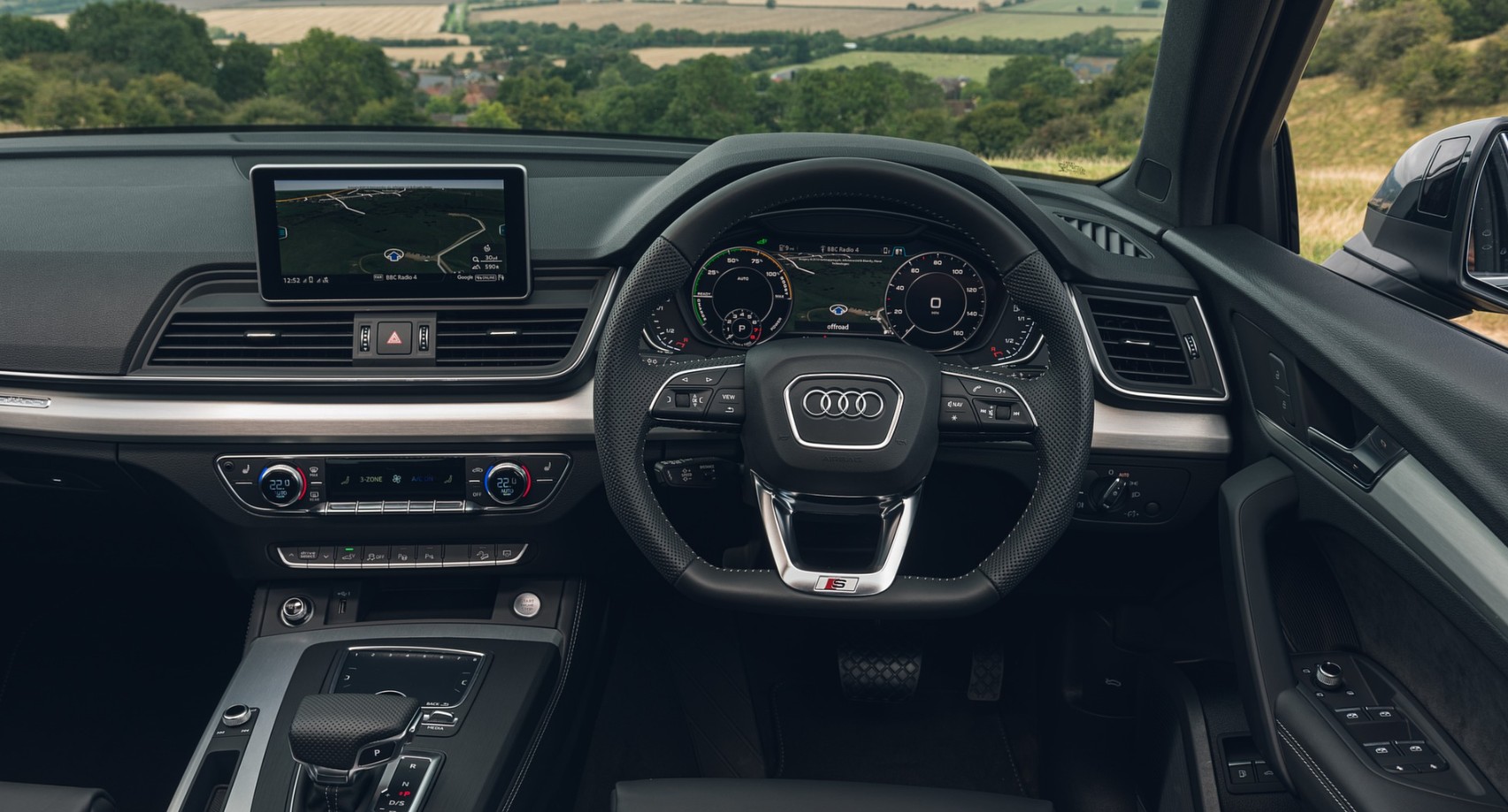 2027 Audi Q5 TFSI e Interior