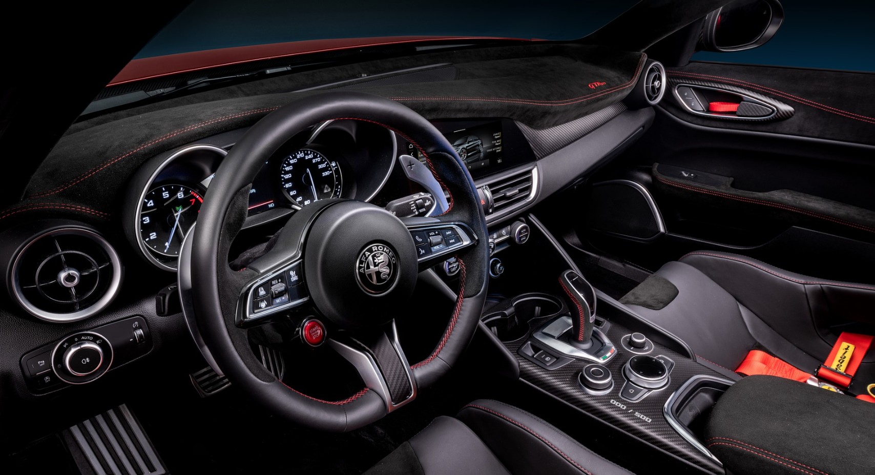 2027 Alfa Romeo Giulia GTA Interior