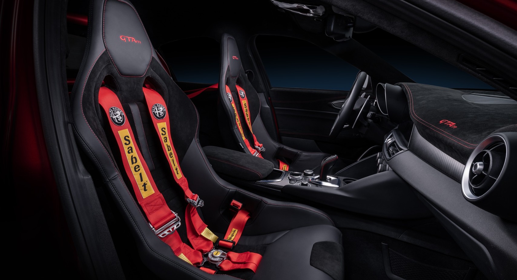 2027 Alfa Romeo Giulia GTA Redesign