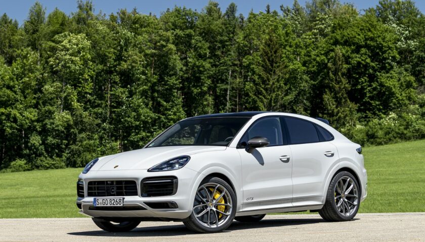 2027 Porsche Cayenne GTS Coupe Price