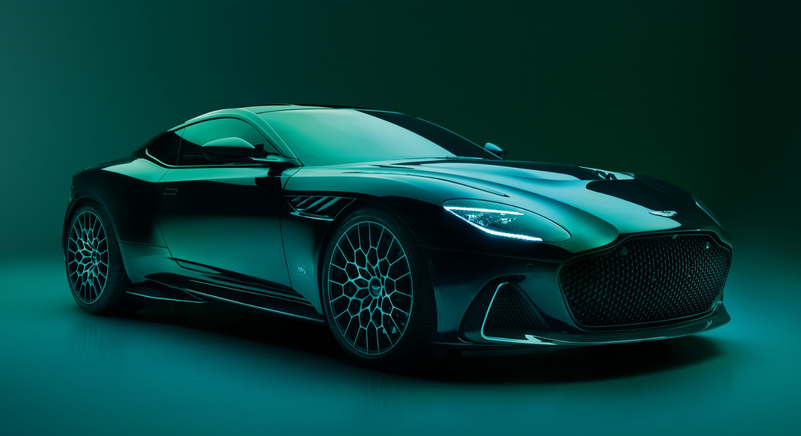 2027 Aston Martin DBS 770 Ultimate Release Date