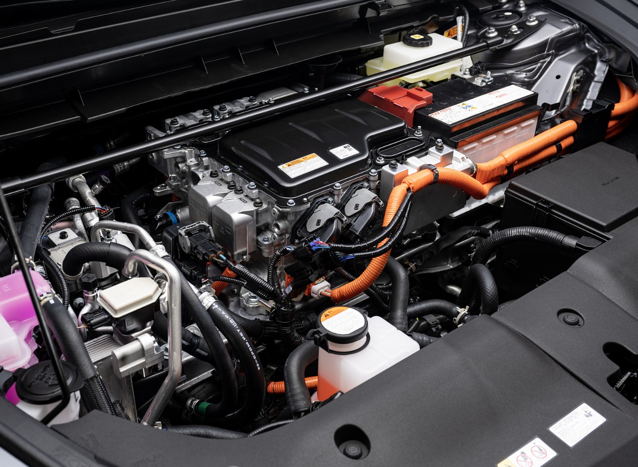 2027 Lexus RZ 450e Engine