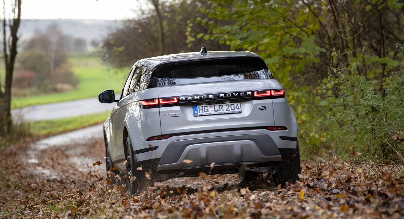 2027 Range Rover Evoque PHEV Specs