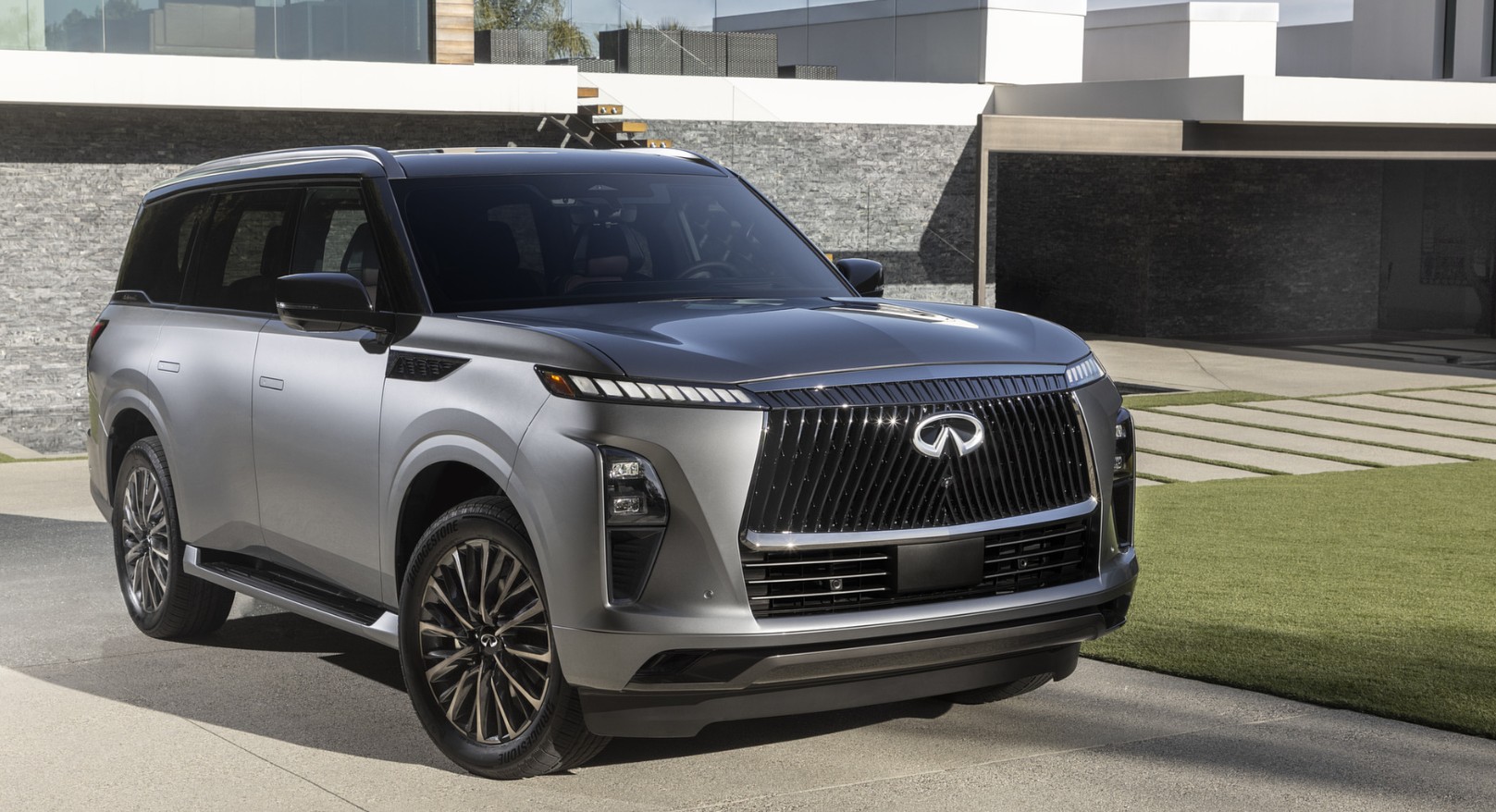 2027 Infiniti QX80 Review