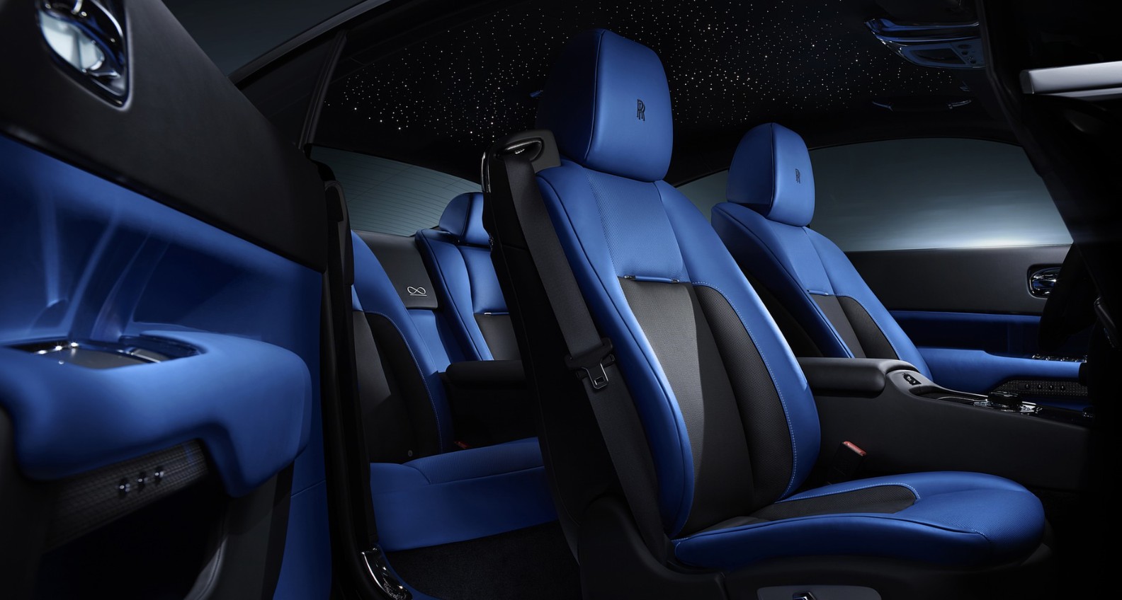 2027 Rolls Royce Wraith and Ghost Black Badge Features