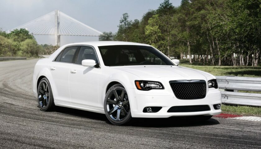 2027 Chrysler 300 SRT8 Review