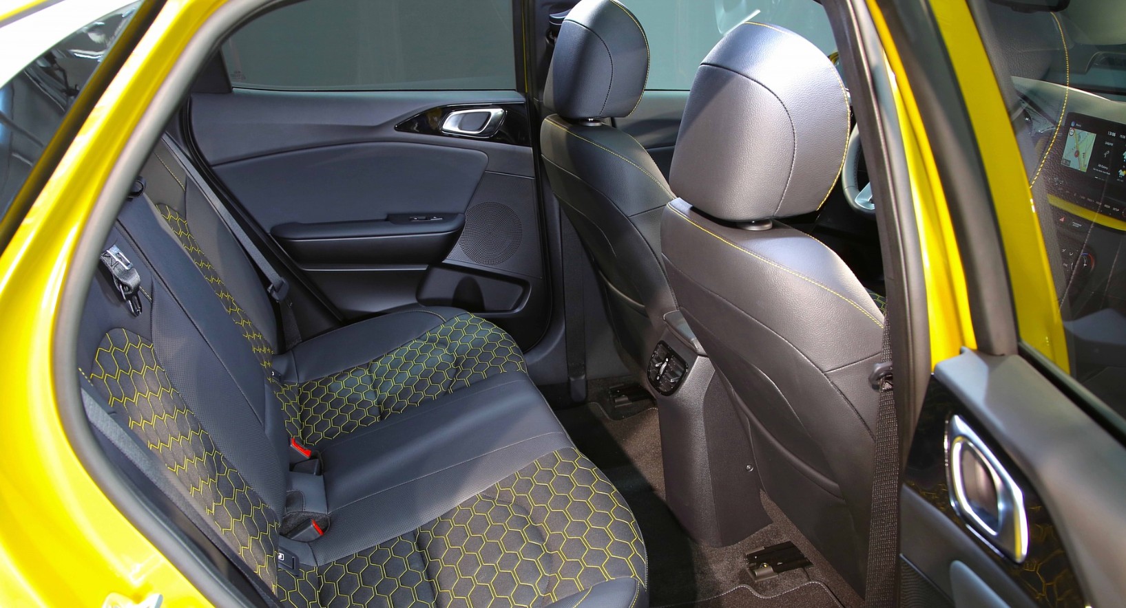 2027 Kia XCeed Price
