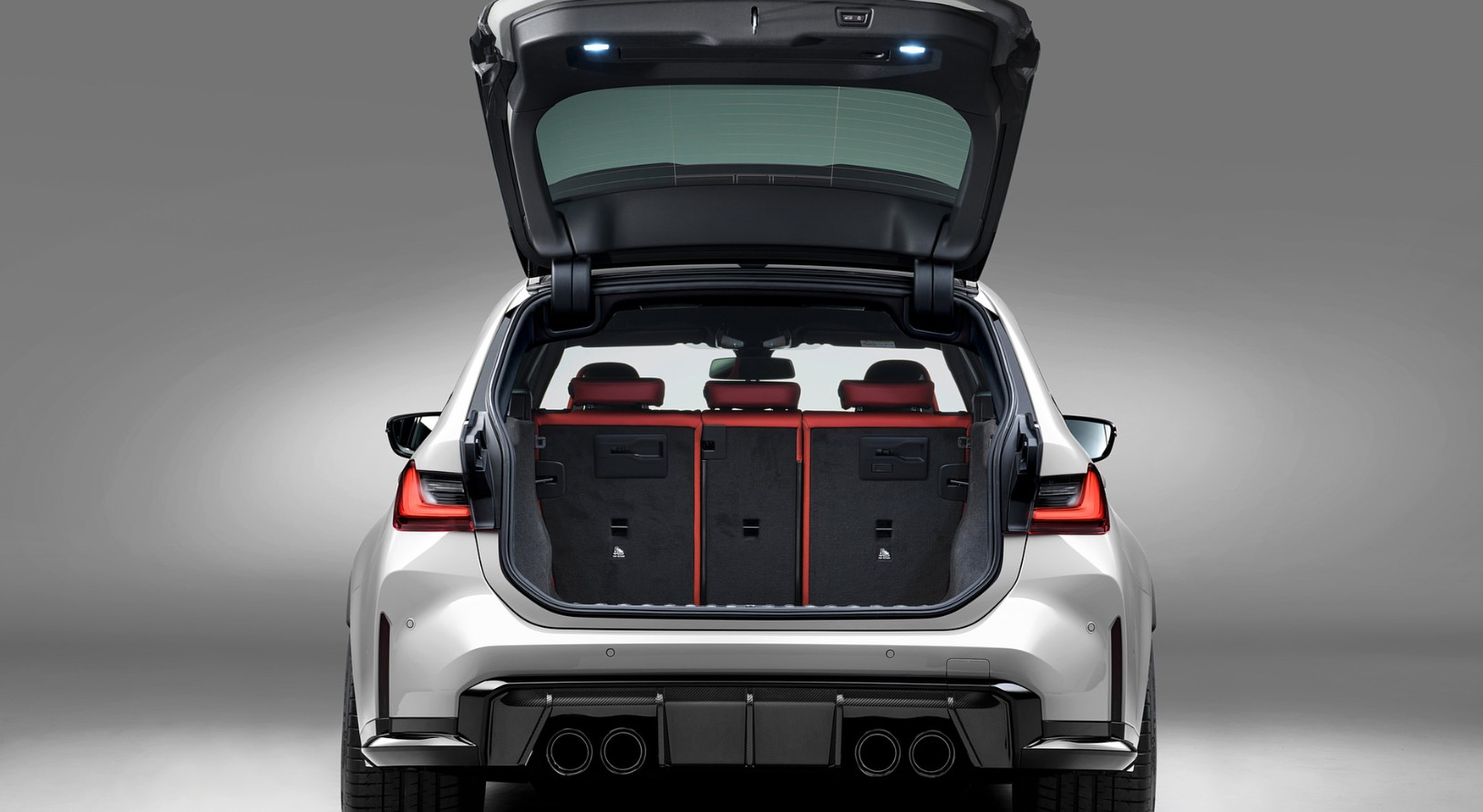 2027 BMW M3 Touring Features