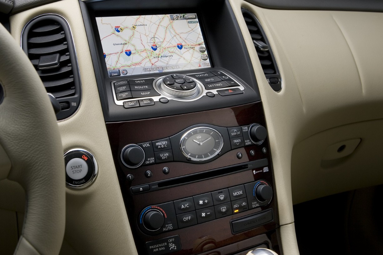 2027 Infiniti EX Features