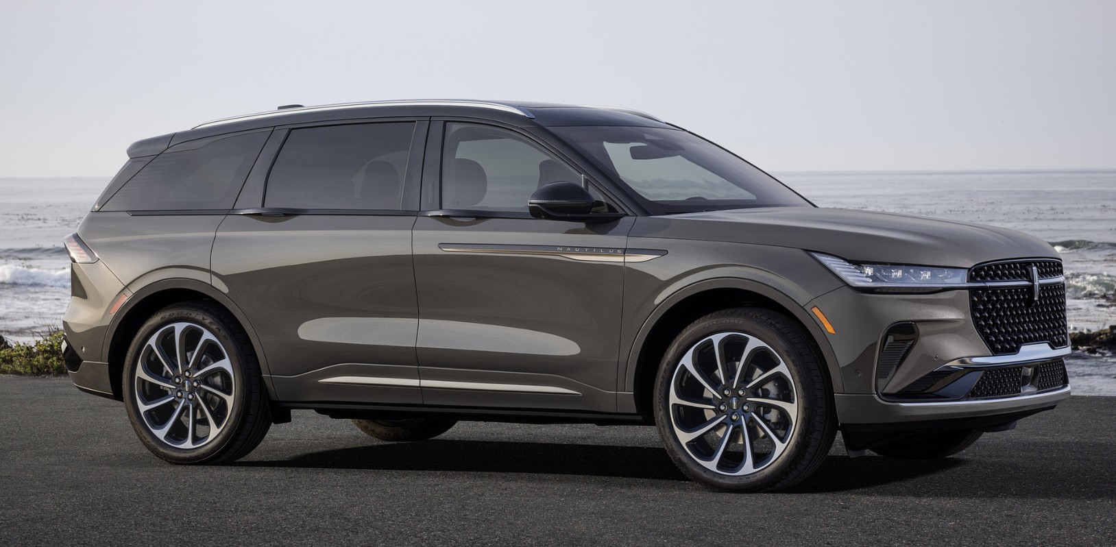 2027 Lincoln Nautilus Review