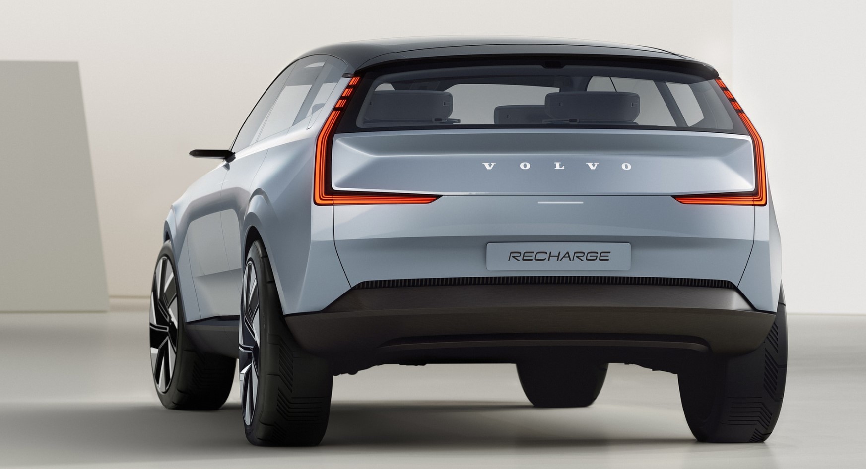 2027 Volvo Recharge Specs