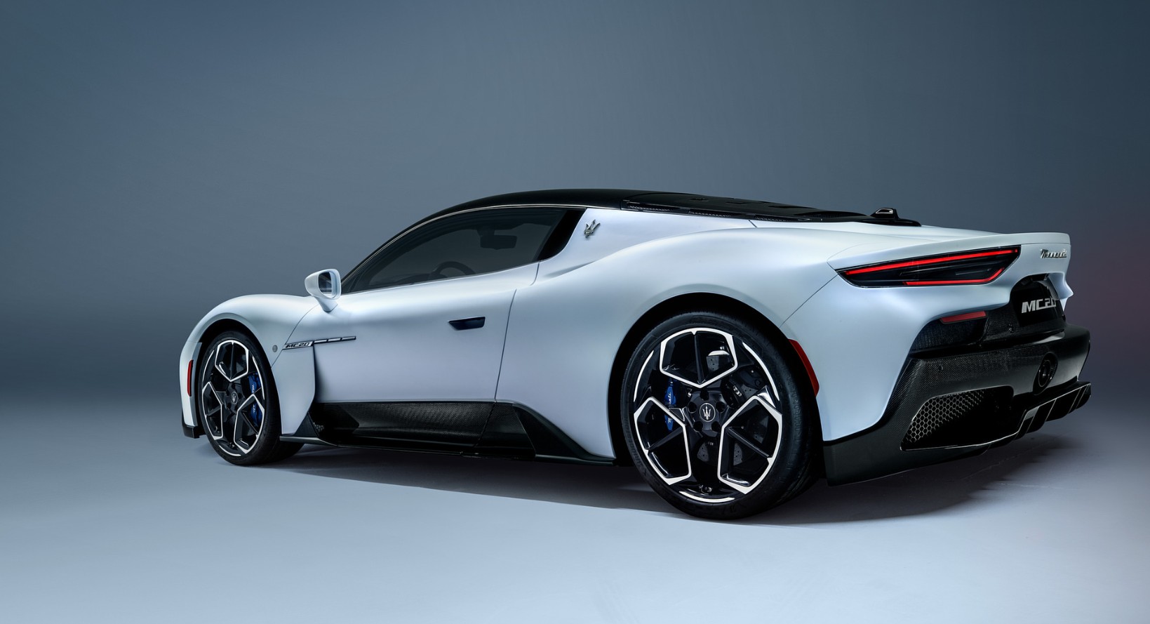 2027 Maserati MC20 Review