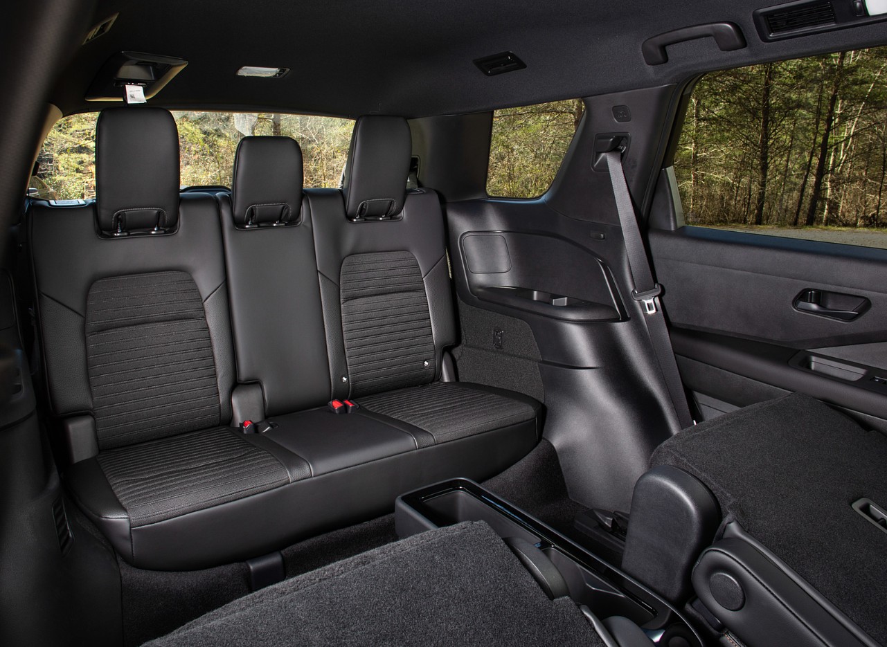 2027 Nissan Pathfinder Rock Creek Features