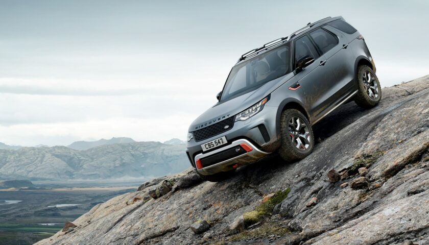 2028 Land Rover Discovery SVX Review